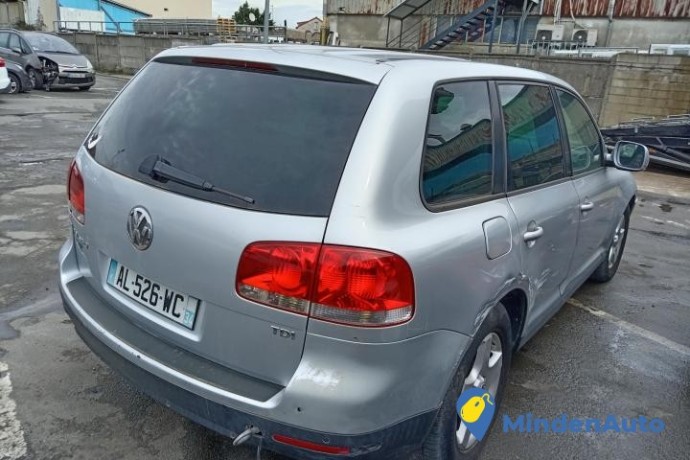 volkswagen-touareg-r5-tdi-25-175cv-big-3