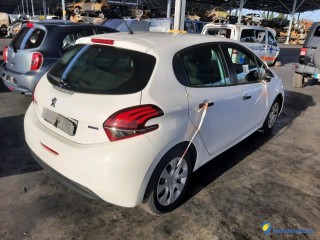 PEUGEOT 208 1.6 BLUEHDI 75 Réf : 318671