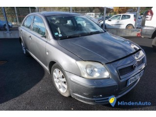 Toyota Avensis II 2.2DCAT 180 Premium édition