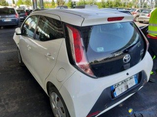 TOYOTA AYGO II 1.0 VVT-I 69 X-PLAY Réf : 322541