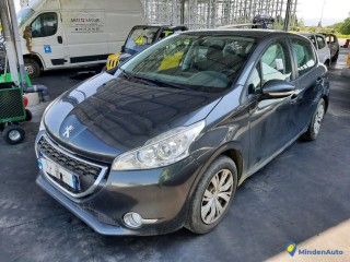 PEUGEOT 208 1.2 VTI 82 ACTIVE Réf : 323148