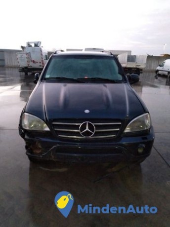 mercedes-benz-ml-55-amg-m-klasse-ml-55-amg-big-2